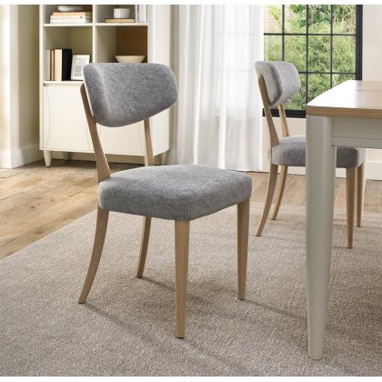 Vega Scandi Oak & Peppercorn Dining
