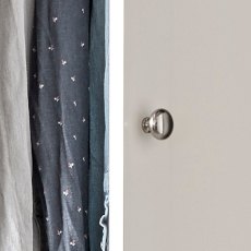 Ashby Shiny Metal Handle