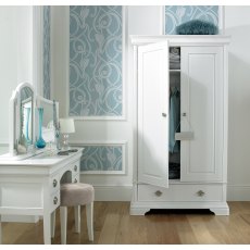Chantilly White Double Wardrobe - Grade A2 - Ref #1103