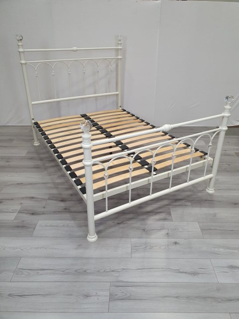Headboards & Bedsteads Collection Krystal Antique White Bedstead Double 135cm
