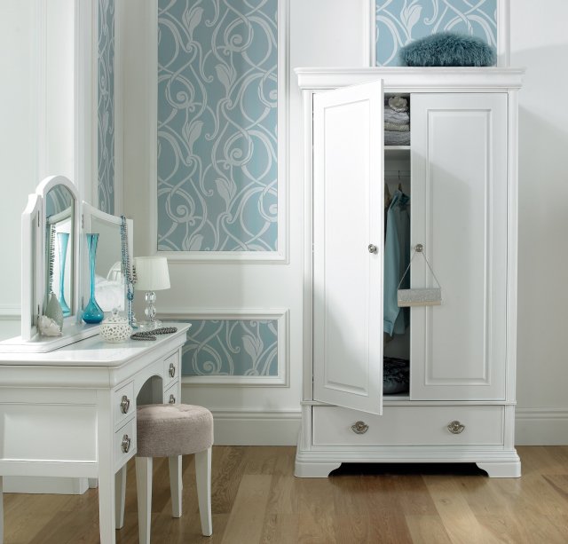 Signature Collection Chantilly White Double Wardrobe - Grade A2 - Ref #1103
